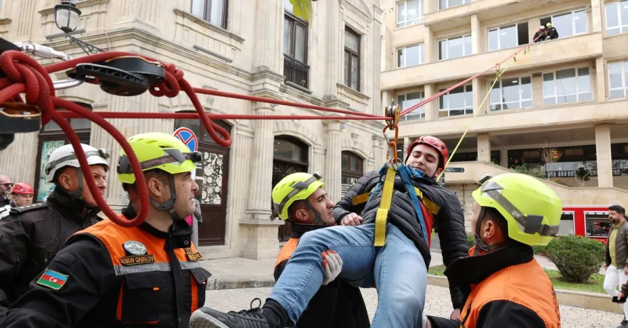 Frissen elkészült termékek halmaza a berendezésről a műhelyi szalonban